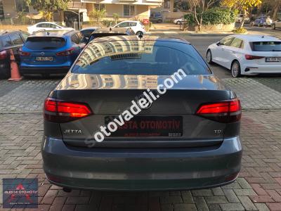 Volkswagen Jetta 2015 1.6 TDI Comfortline