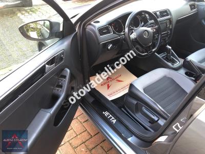 Volkswagen Jetta 2015 1.6 TDI Comfortline