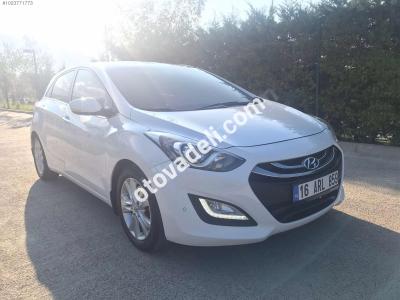 Hyundai i30 2014 1.6 CRDi Elite