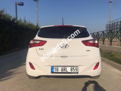 Hyundai i30 2014 1.6 CRDi Elite