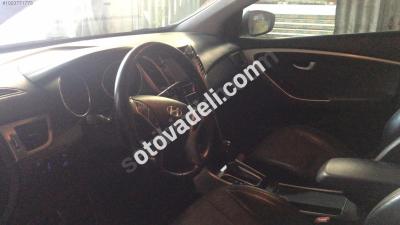 Hyundai i30 2014 1.6 CRDi Elite