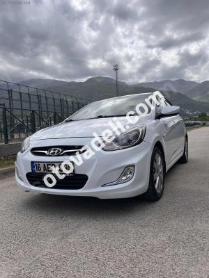 Hyundai Accent Blue 2014 1.6 CRDI Mode Plus