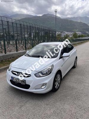 Hyundai Accent Blue 2014 1.6 CRDI Mode Plus