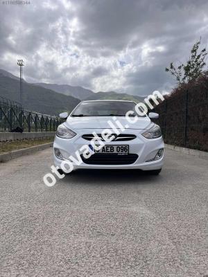Hyundai Accent Blue 2014 1.6 CRDI Mode Plus
