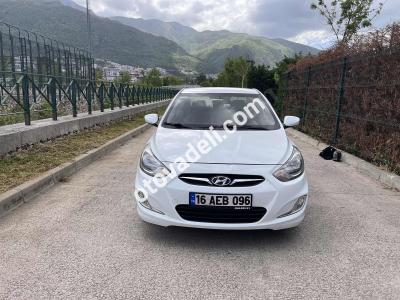 Hyundai Accent Blue 2014 1.6 CRDI Mode Plus