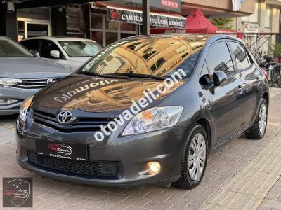 Toyota Auris 2011 1.4 D-4D Comfort Extra