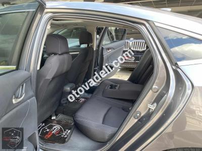 Honda Civic 2020 1.6i VTEC Eco Elegance