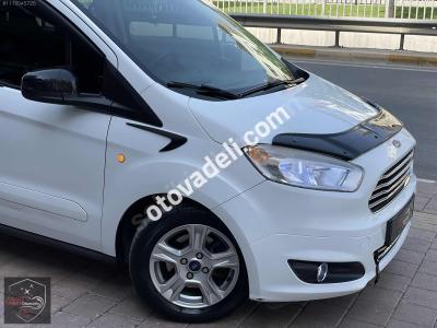 Ford Tourneo Courier 2016 1.6 TDCi Deluxe