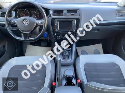 Volkswagen Jetta 2017 1.2 TSI BlueMotion Comfortline