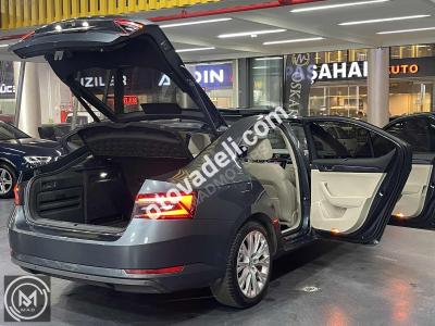 Skoda Superb 2021 1.5 TSI Prestige