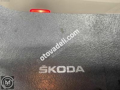 Skoda Superb 2021 1.5 TSI Prestige