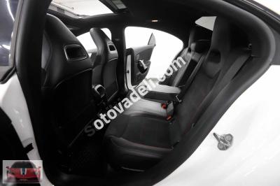 Mercedes CLA 2019 200 AMG