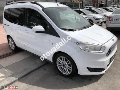 Ford Tourneo Courier 2018 1.5 TDCi Titanium