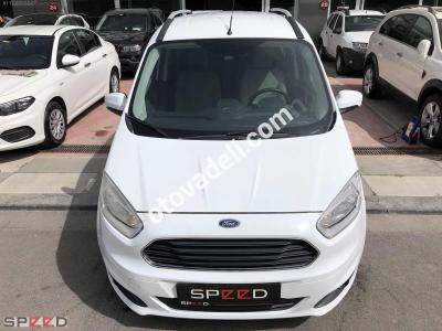 Ford Tourneo Courier 2018 1.5 TDCi Titanium