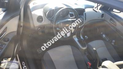 Chevrolet Cruze 2010 1.6 LS
