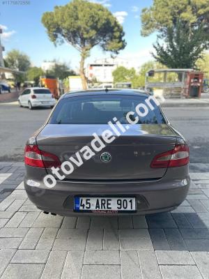Skoda Superb 2011 1.4 TSI Comfort