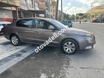 Skoda Superb 2011 1.4 TSI Comfort