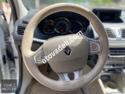 Renault Fluence 2012 1.5 dCi Privilege