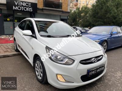 Hyundai Accent Blue 2014 1.6 CRDI Mode