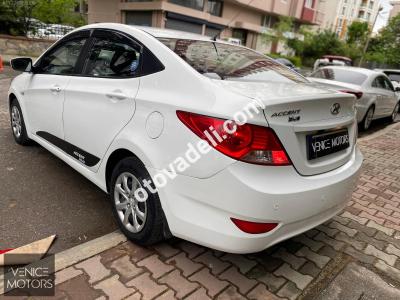 Hyundai Accent Blue 2014 1.6 CRDI Mode