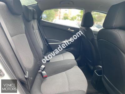 Hyundai Accent Blue 2014 1.6 CRDI Mode