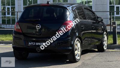 Opel Corsa 2012 1.3 CDTI Essentia