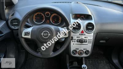 Opel Corsa 2012 1.3 CDTI Essentia