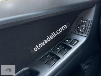 Mitsubishi Lancer 2011 1.6 Invite