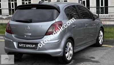 Opel Corsa 2012 1.4 Twinport Enjoy