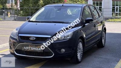 Ford Focus 2010 1.6 Titanium