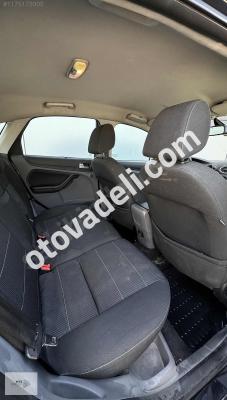 Ford Focus 2010 1.6 Titanium