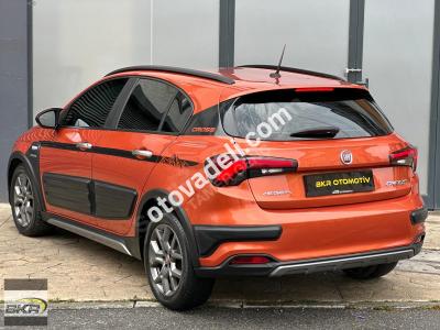 Fiat Egea Cross 2021 1.4 Fire Urban