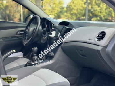 Chevrolet Cruze 2009 1.6 LS