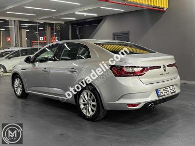 Renault Megane 2020 1.5 Blue DCI Touch