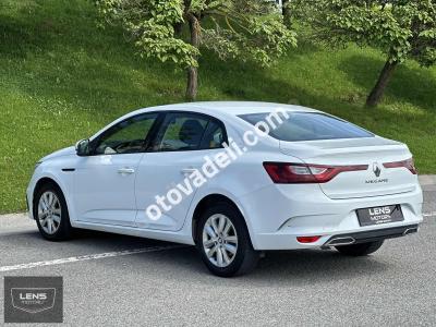 Renault Megane 2022 1.3 TCe Joy