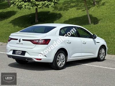 Renault Megane 2022 1.3 TCe Joy