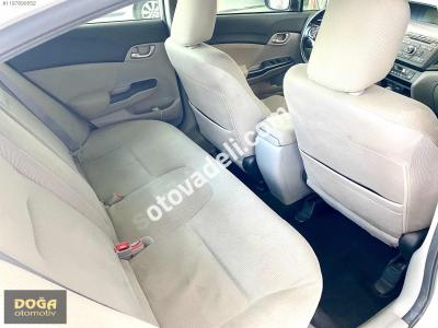 Honda Civic 2016 1.6i VTEC Eco Elegance