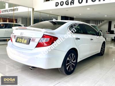 Honda Civic 2016 1.6i VTEC Eco Elegance