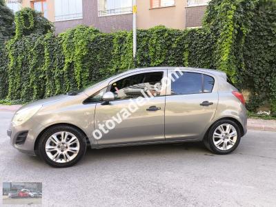 Opel Corsa 2012 1.2 Twinport Essentia