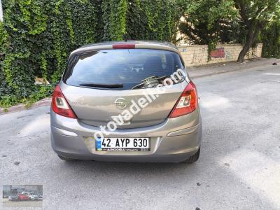 Opel Corsa 2012 1.2 Twinport Essentia