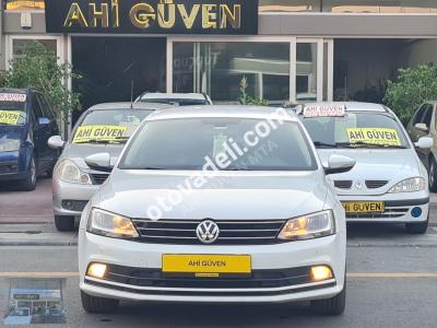 Volkswagen Jetta 2015 1.6 TDI Comfortline