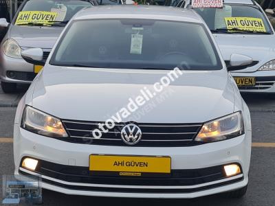 Volkswagen Jetta 2015 1.6 TDI Comfortline