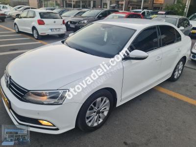 Volkswagen Jetta 2015 1.6 TDI Comfortline