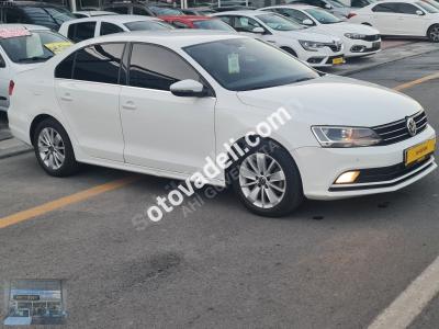 Volkswagen Jetta 2015 1.6 TDI Comfortline