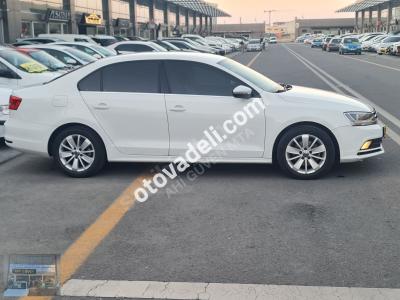 Volkswagen Jetta 2015 1.6 TDI Comfortline