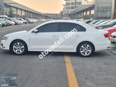 Volkswagen Jetta 2015 1.6 TDI Comfortline