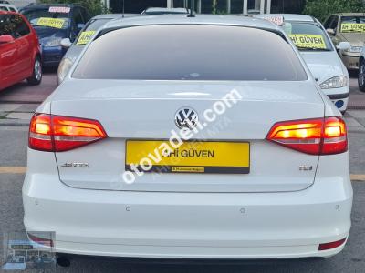 Volkswagen Jetta 2015 1.6 TDI Comfortline