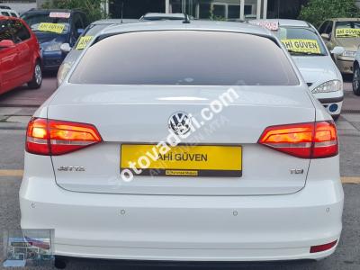 Volkswagen Jetta 2015 1.6 TDI Comfortline