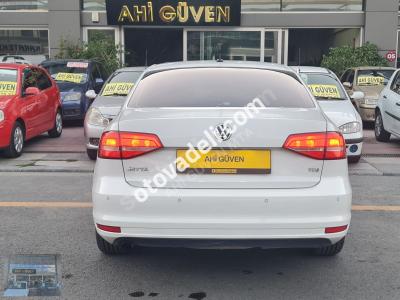 Volkswagen Jetta 2015 1.6 TDI Comfortline