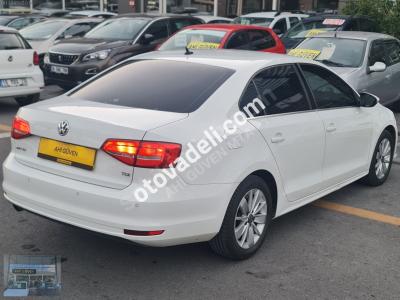 Volkswagen Jetta 2015 1.6 TDI Comfortline